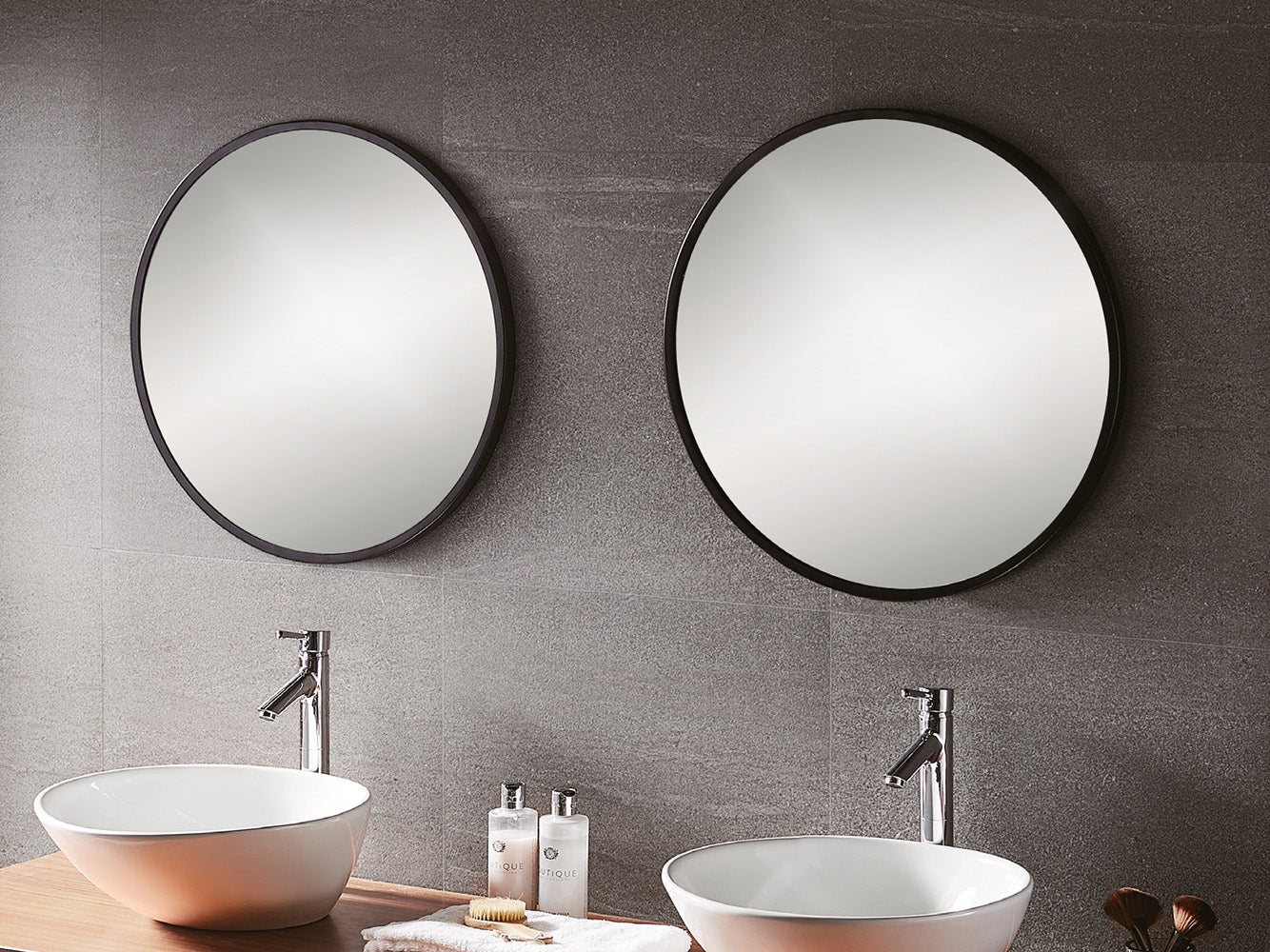 Origins Living - Docklands Round Mirror Black, 60cm (B375530)