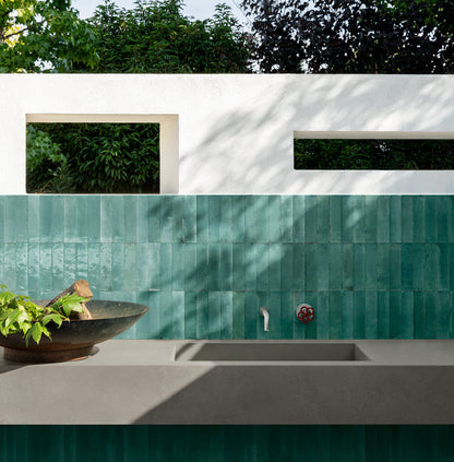 Minoli - Luminous Emerald Gloss, 6 x 24cm (LMN1007)