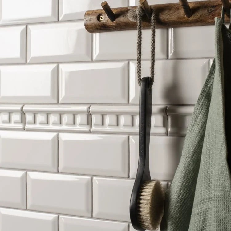 Original Style - Brilliant White Dentil Moulding, 15.2 x 5cm (IM-0002078)